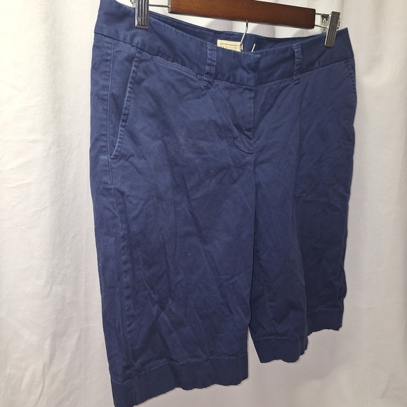 L.L.Bean women's dress shorts size 10 - Picture 2 of 5